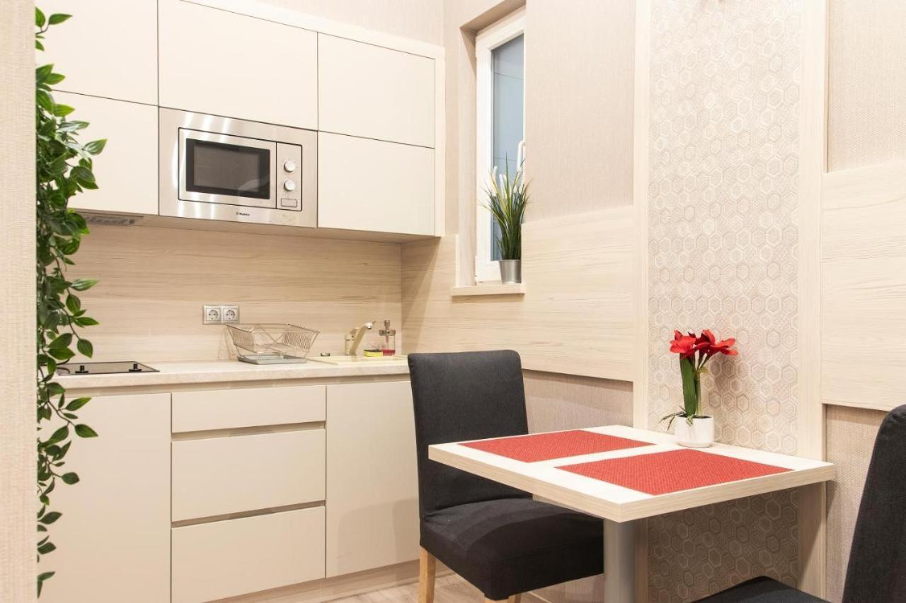Central Relax Boutique Suites Budapest Exterior photo